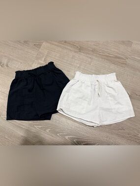 SHEIN Black & White Elastic-Waist Athletic Shorts Duo